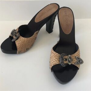 Jessica Bennett Slide Shoe SIZE 6M Wood Sole Tan Sandal Buckle Studs Embellished